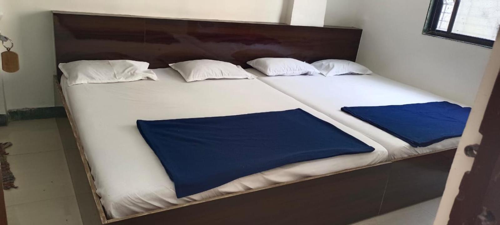 Sai Ganesh Guest House Ширди Экстерьер фото