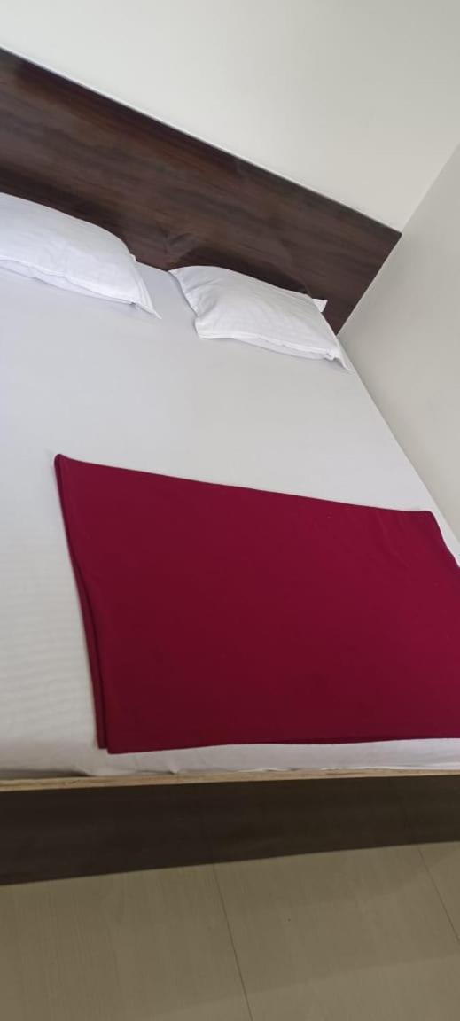 Sai Ganesh Guest House Ширди Экстерьер фото